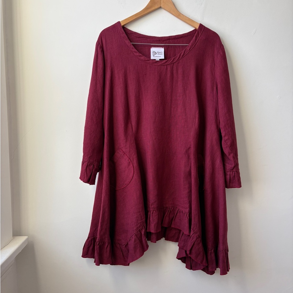 Heart's Desire Butterfly Burgundy Linen Top - Picture 11 of 12